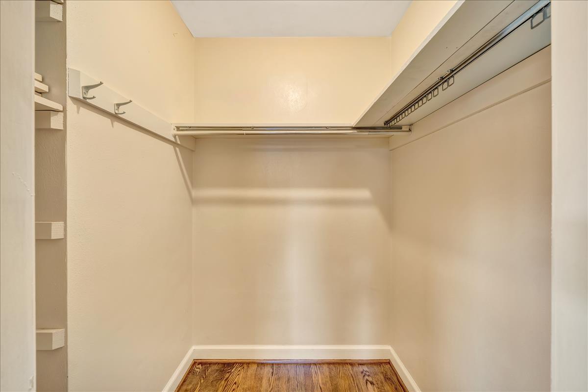 5523 Littleton Road Roanoke, VA 24012 - Photo 14 of 26 closet master