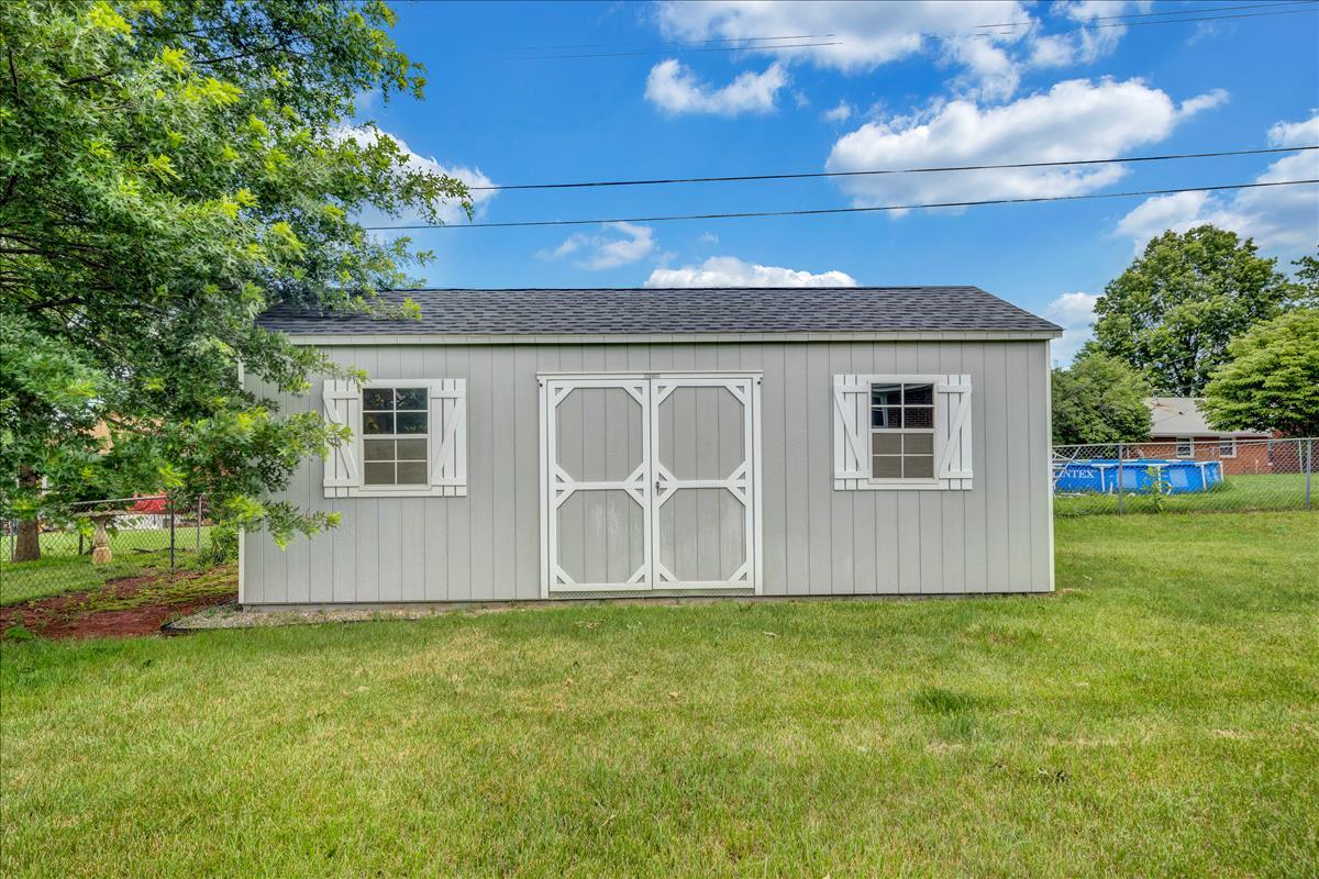 5523 Littleton Road Roanoke, VA 24012 - Photo 23 of 26 shed