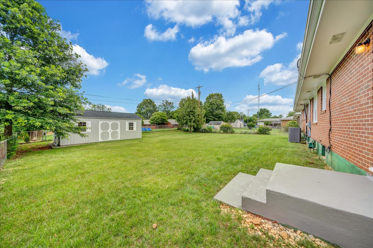 5523 Littleton Road Roanoke, VA 24012 - Photo 24 of 26 back yard 2