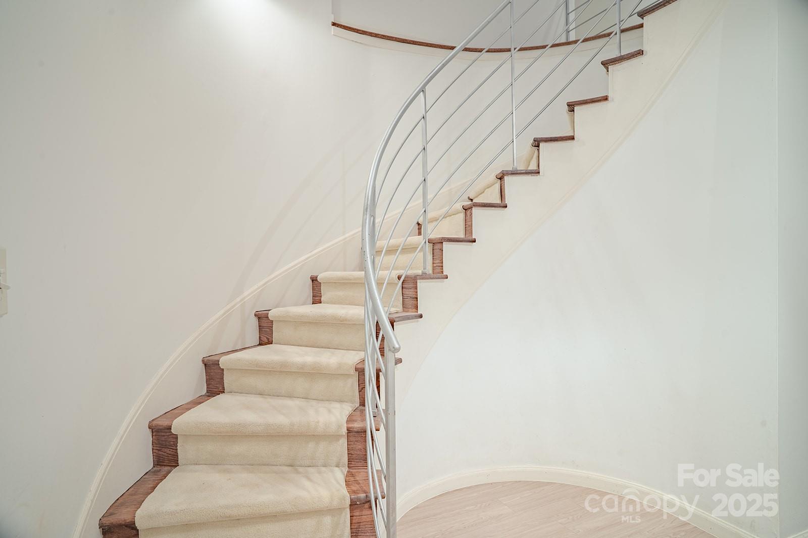 290 Tranquility Place Hendersonville, NC 28739 - Photo 37 of 48 a view of entryway