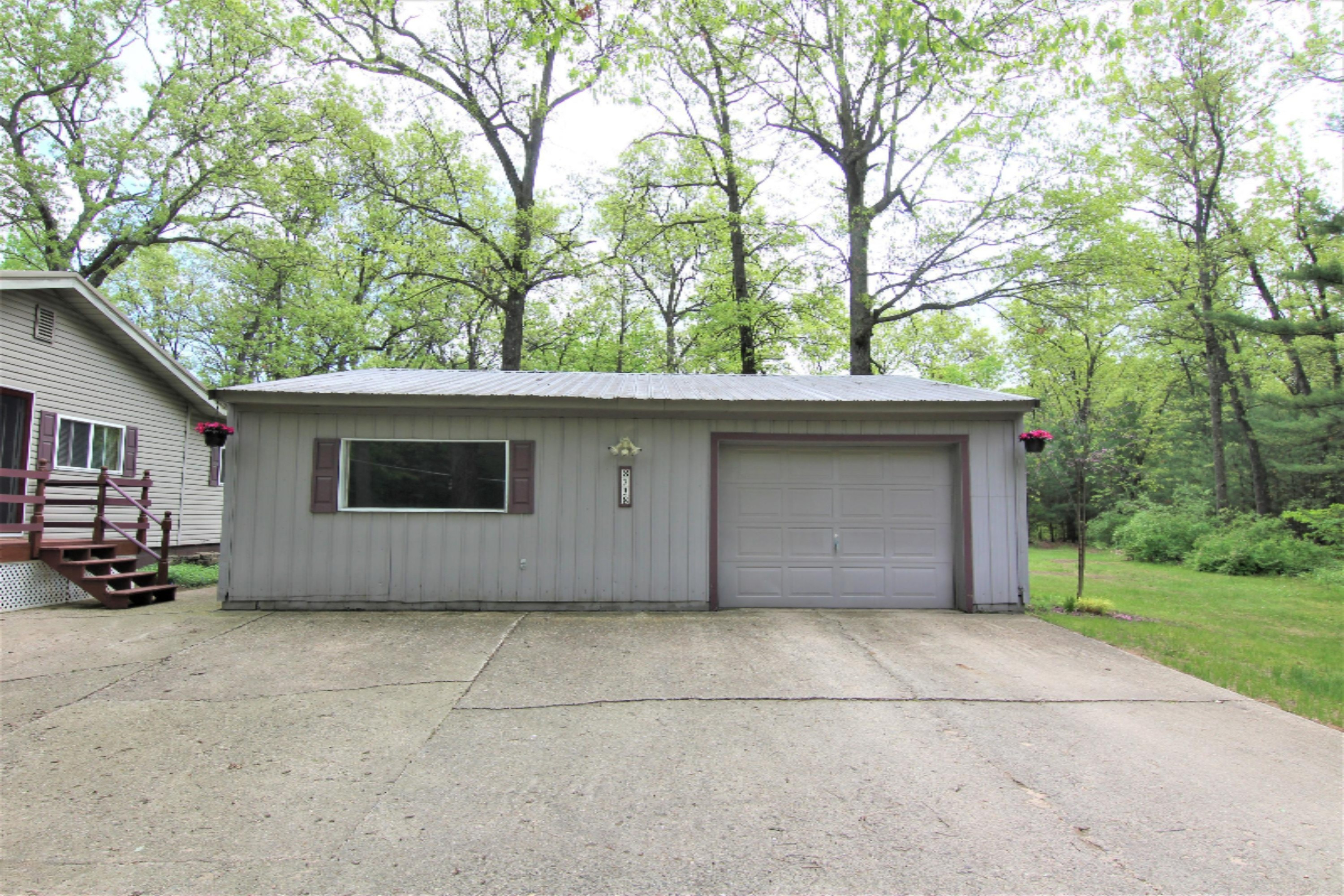 8738 Whitmire Road Holton, MI 49425 - Photo 2 of 29 Garage