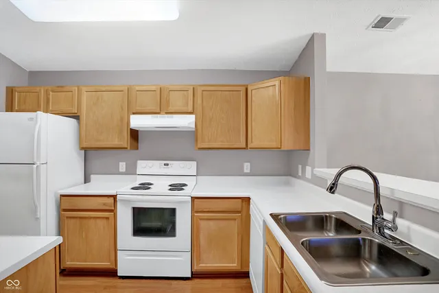 $145,000 | 239 Legends Creek Way, Unit 310, Indianapolis, IN 46229