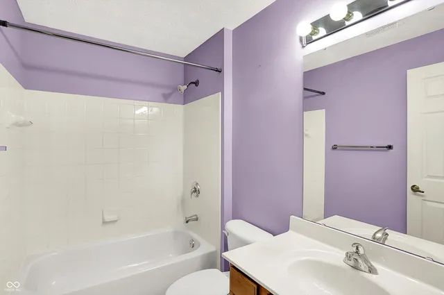 $145,000 | 239 Legends Creek Way, Unit 310, Indianapolis, IN 46229