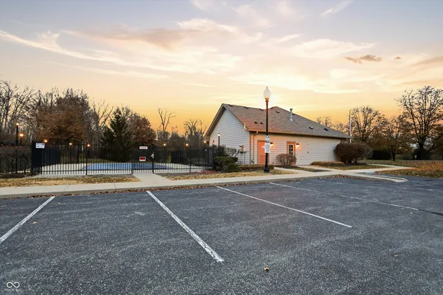 $145,000 | 239 Legends Creek Way, Unit 310, Indianapolis, IN 46229