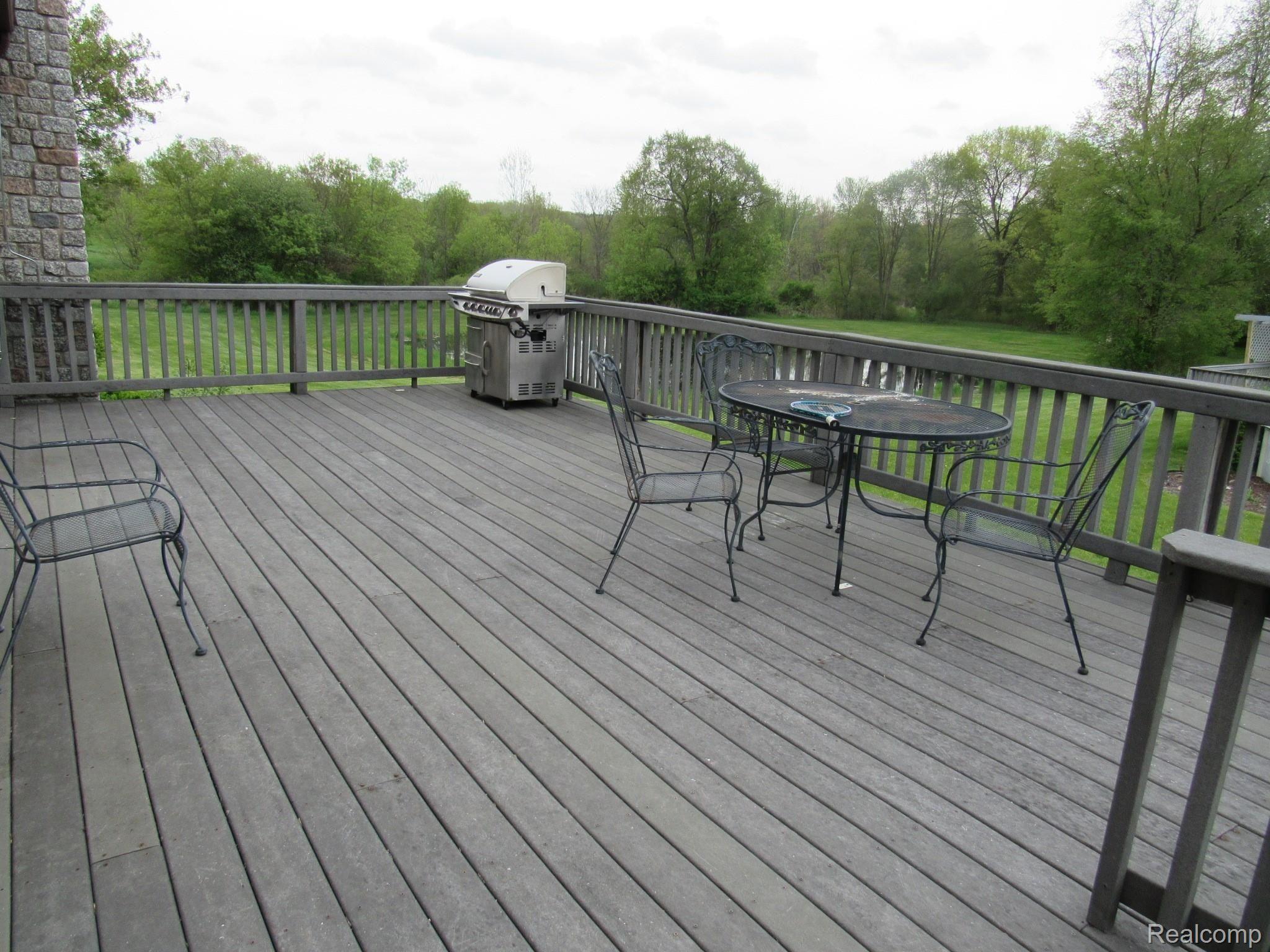 4883 Burgess Road Pinckney, MI 48169 - Photo 53 of 55 IMG_2740.JPG