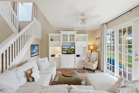 $650,000 | 2462 Westmont Place, Royal Palm Beach, FL 33411