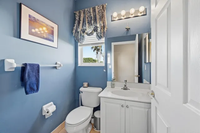 $650,000 | 2462 Westmont Place, Royal Palm Beach, FL 33411