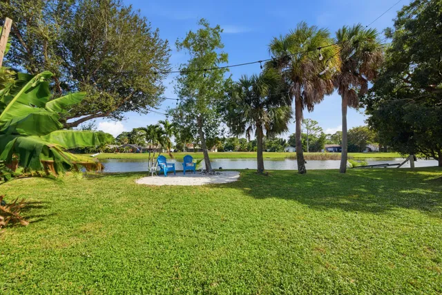$650,000 | 2462 Westmont Place, Royal Palm Beach, FL 33411