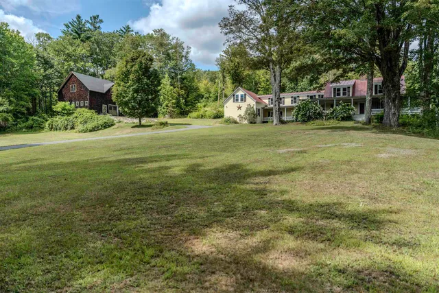 $728,500 | 221 Grout Road, Weathersfield, VT 05151