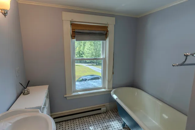 $728,500 | 221 Grout Road, Weathersfield, VT 05151