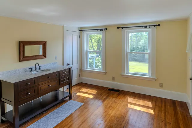 $728,500 | 221 Grout Road, Weathersfield, VT 05151