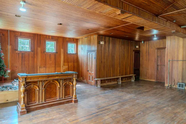 $728,500 | 221 Grout Road, Weathersfield, VT 05151