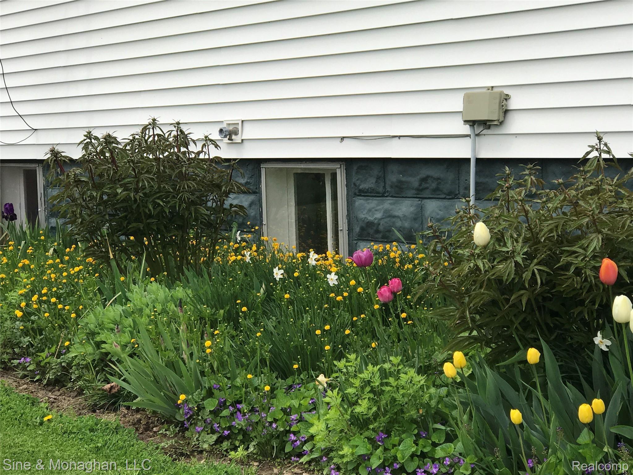 7206 Kinde Road Port Hope, MI 48468 - Photo 7 of 49 IMG_3043.JPG