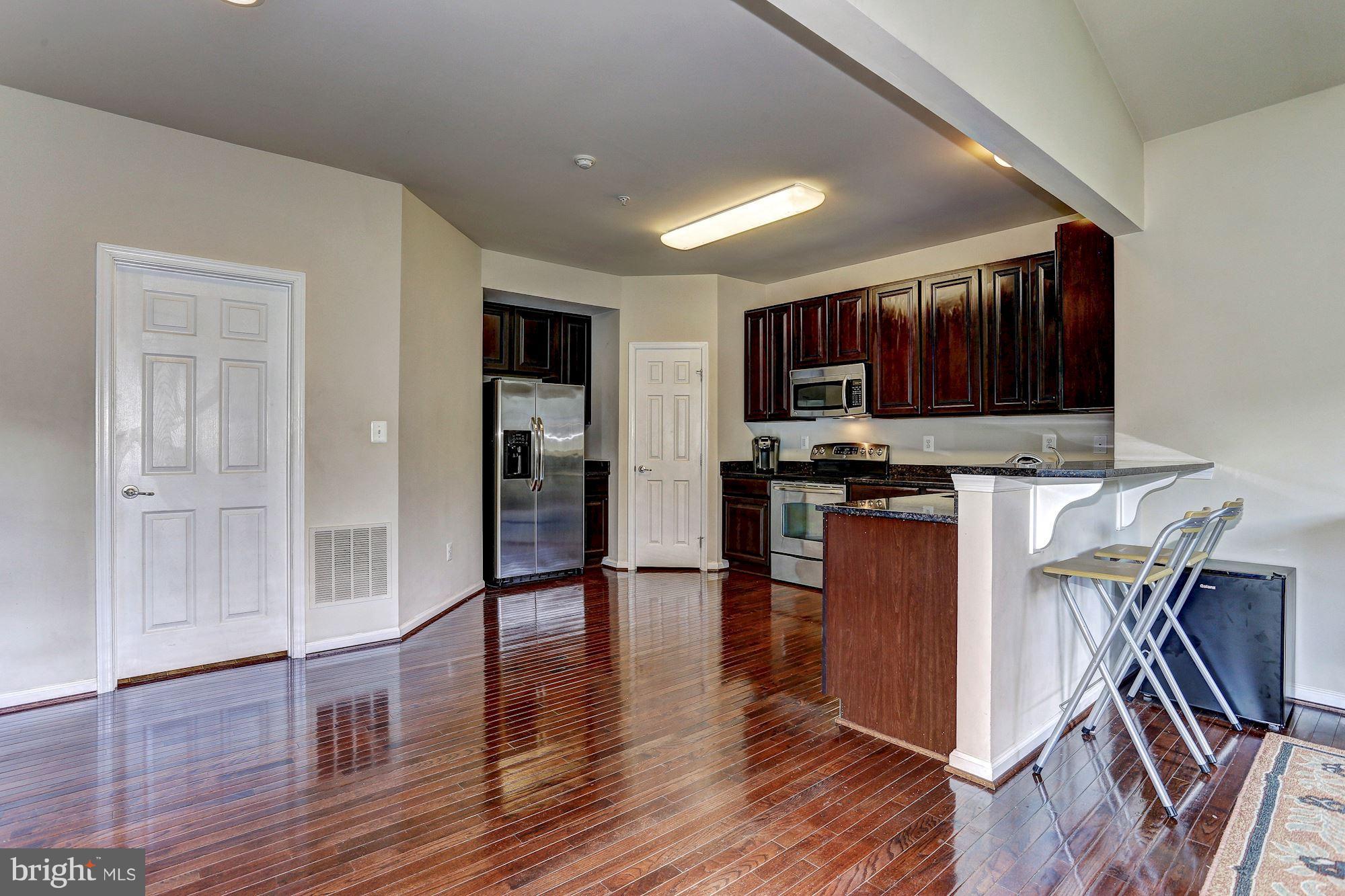 7165 Long View Road Columbia, MD 21044 - Photo 8 of 30 Kitchen