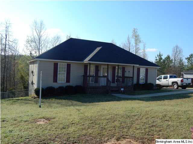 393 Indian Hills Road Hayden, AL 35079 - Photo 1 of 19
