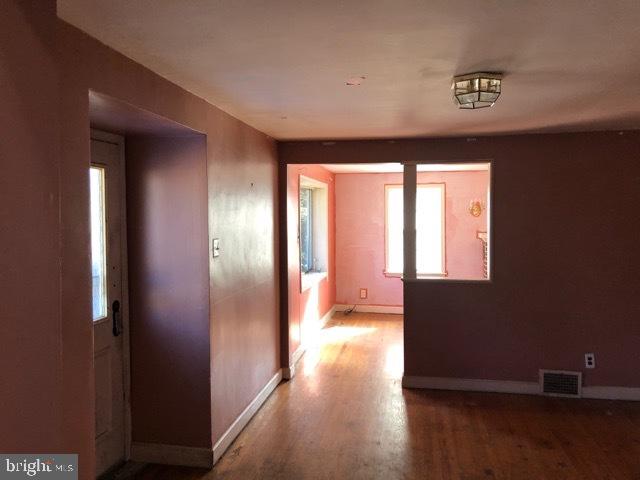 626 Pinney Road Huntingdon Valley, PA 19006 - Photo 9 of 25 Gallery Image 9