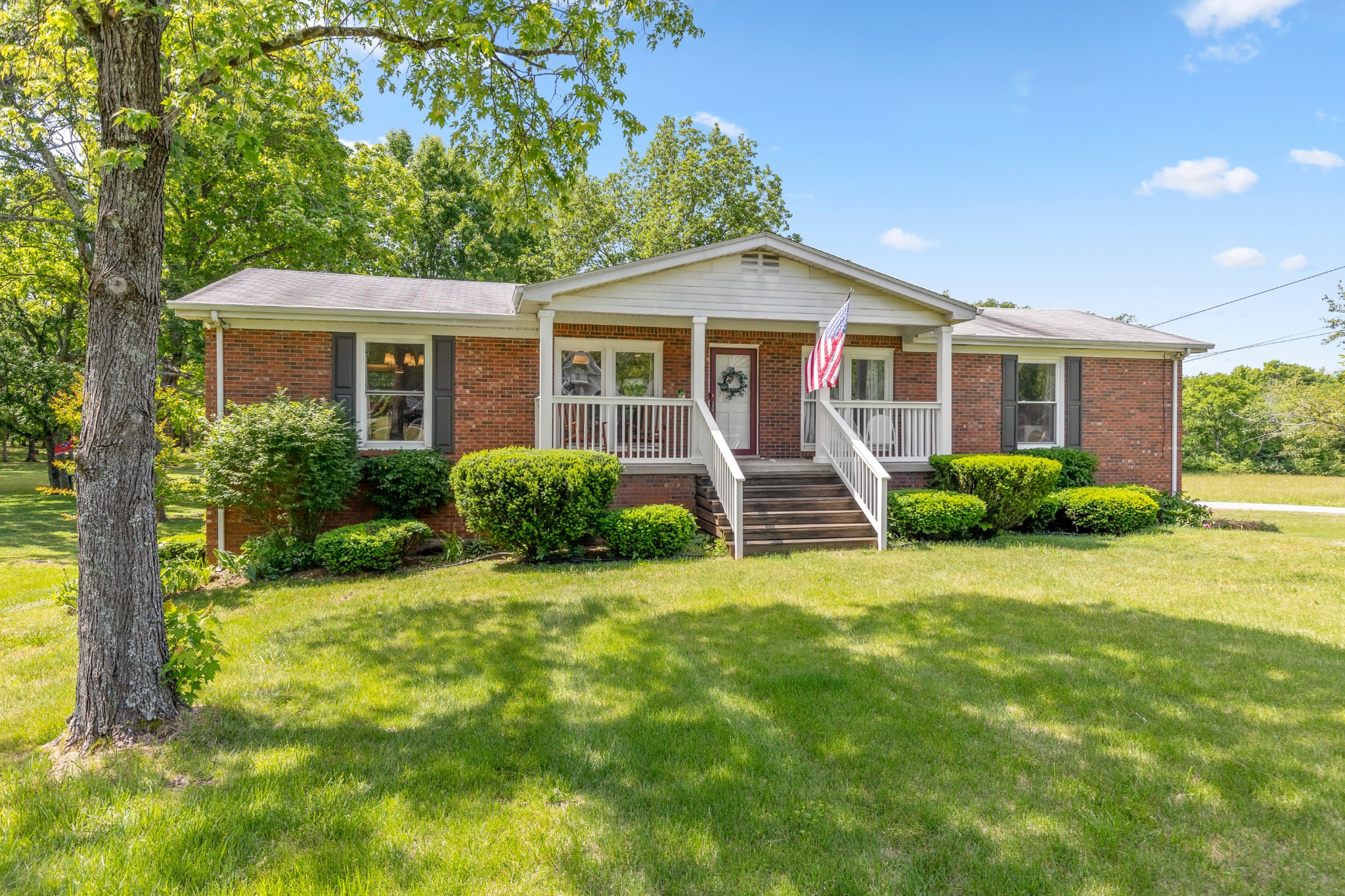 817 Fredricksburg Road Mount Juliet, TN 37122 - Photo 1 of 56 a front view of a house with a yard