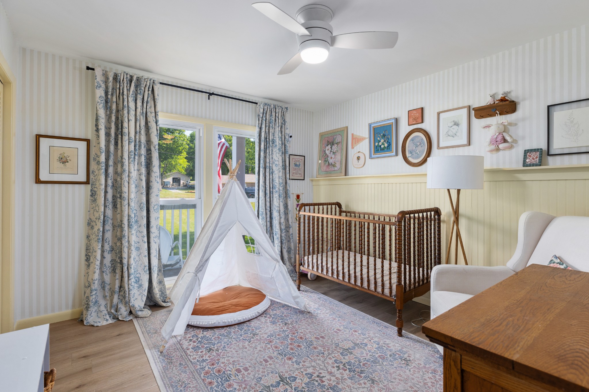 817 Fredricksburg Road Mount Juliet, TN 37122 - Photo 23 of 56 a bedroom with a bed and a window