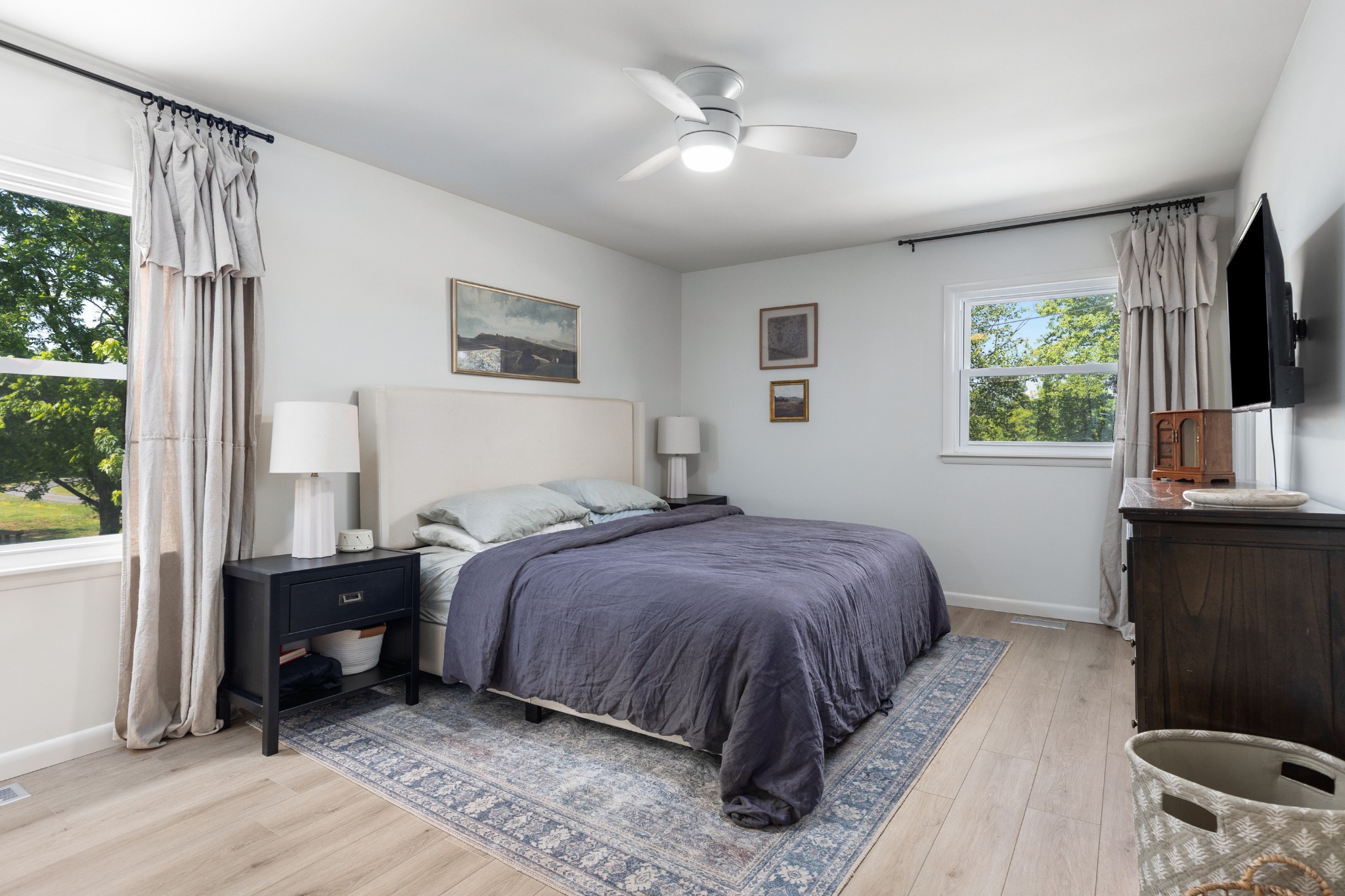 817 Fredricksburg Road Mount Juliet, TN 37122 - Photo 30 of 56 a bedroom with a bed and a flat screen tv