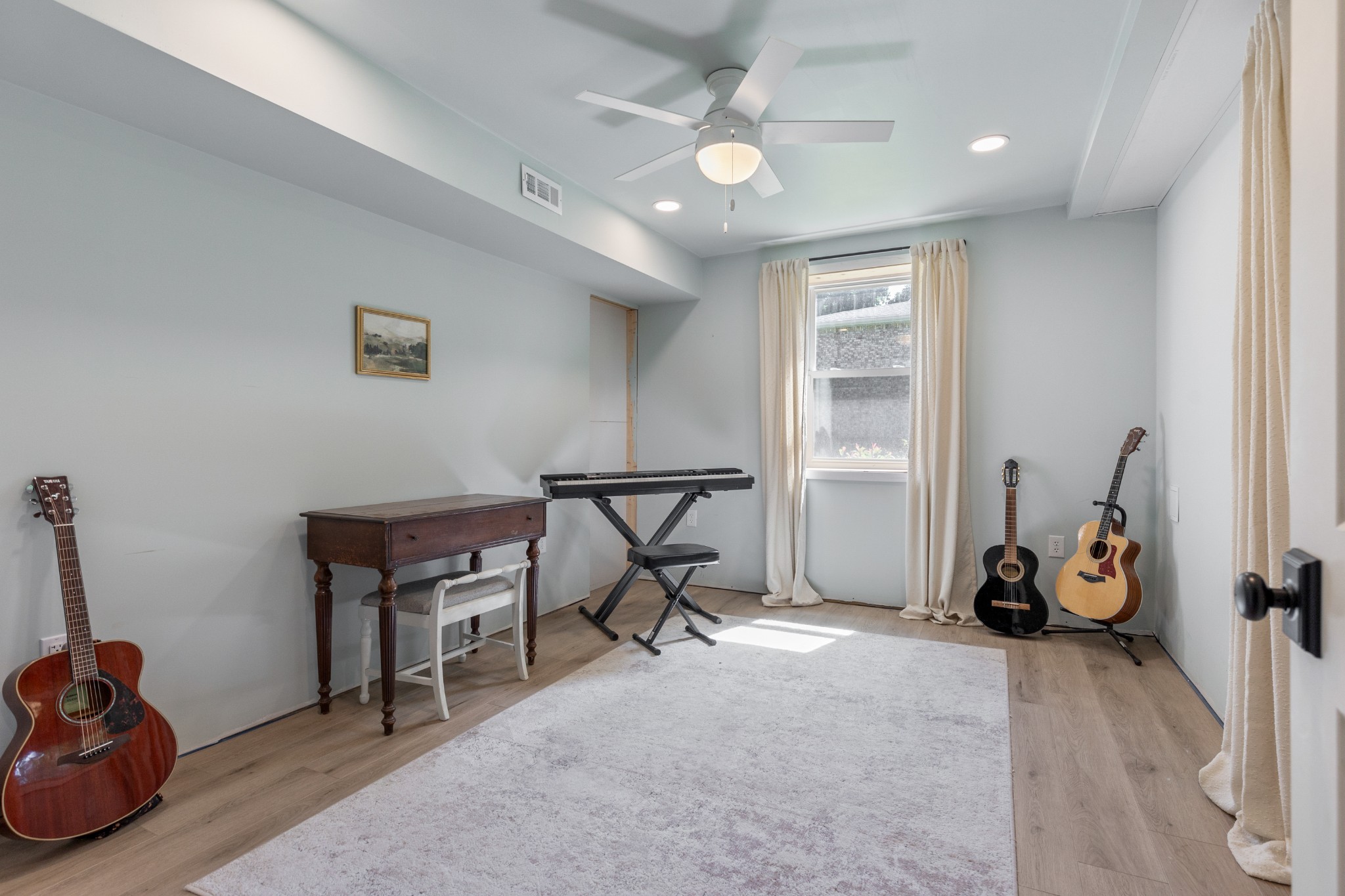 817 Fredricksburg Road Mount Juliet, TN 37122 - Photo 40 of 56 a view of a room with gym equipment