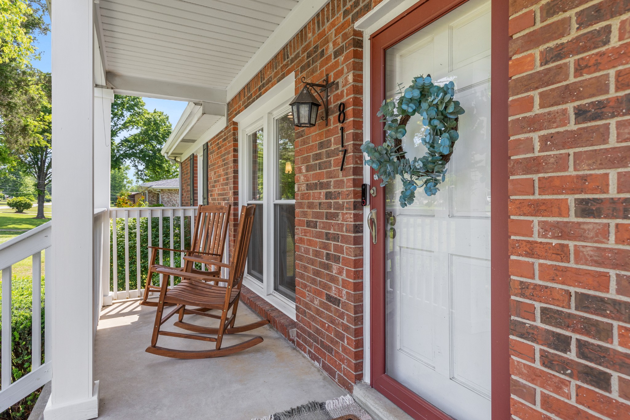 817 Fredricksburg Road Mount Juliet, TN 37122 - Photo 7 of 56 a view of a patio with a table and chairs