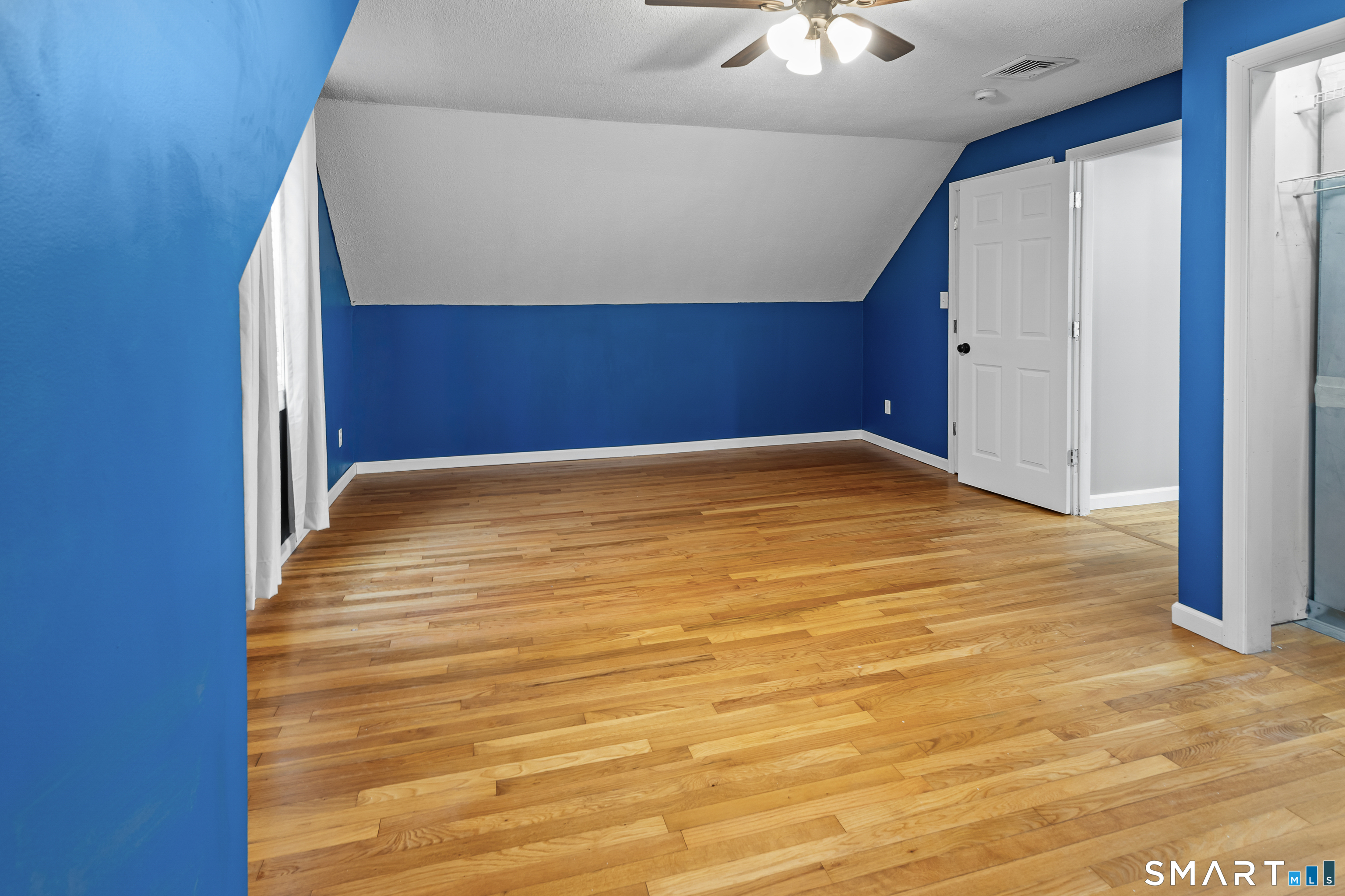 503 Waterbury Road Bristol, CT 06010 - Photo 21 of 37