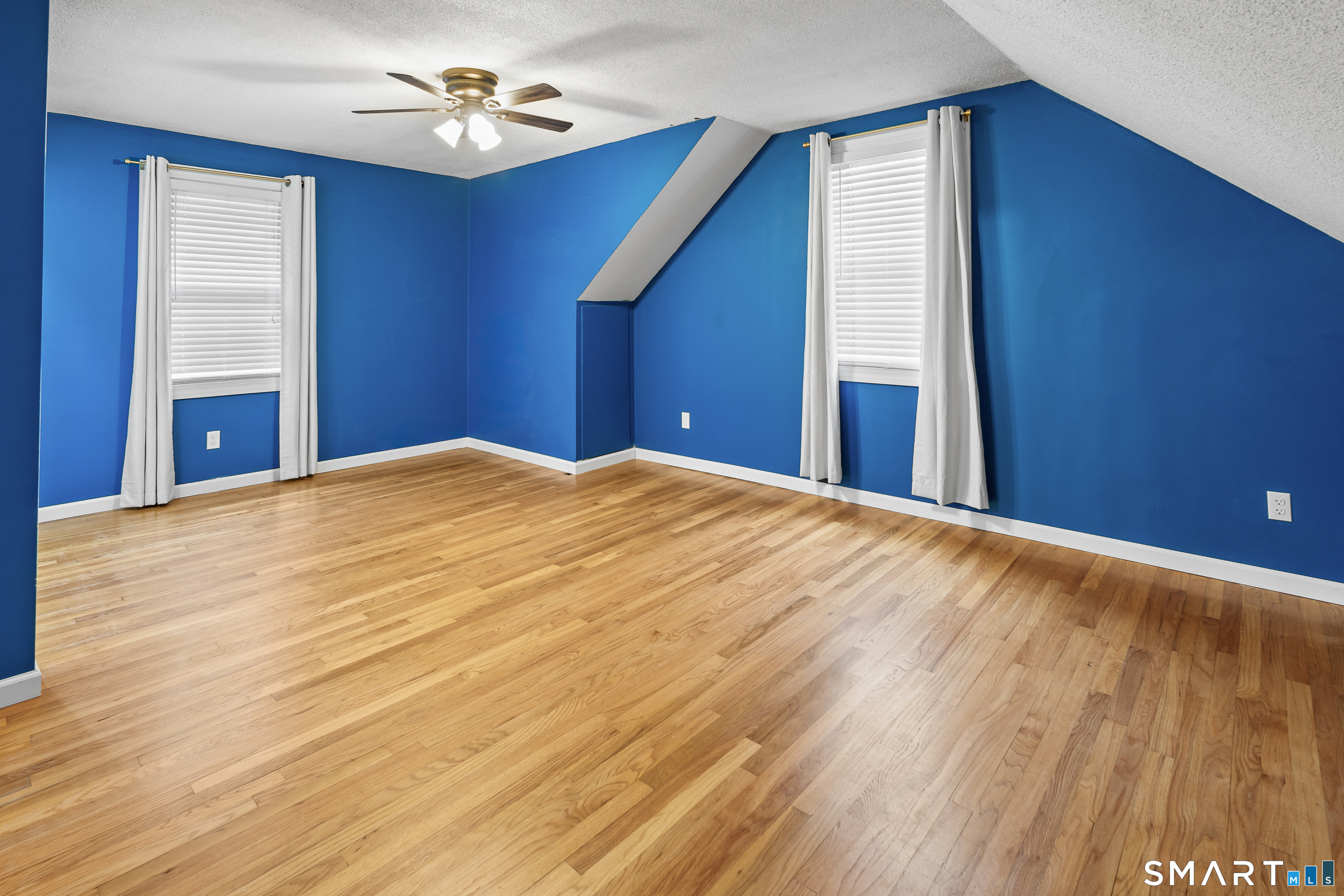 503 Waterbury Road Bristol, CT 06010 - Photo 23 of 37