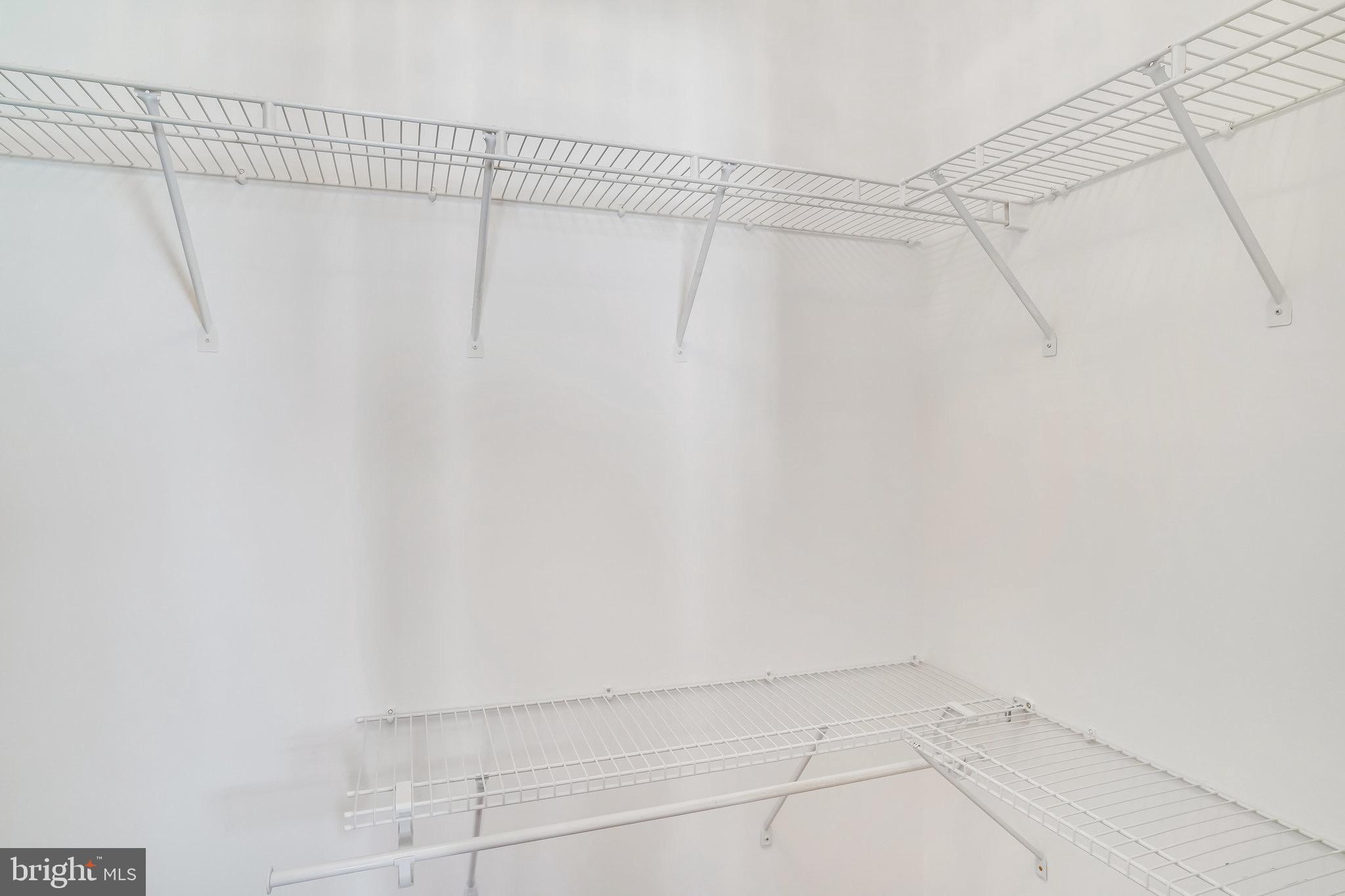 6324 Dakine Circle Springfield, VA 22150 - Photo 19 of 25 a view of a room