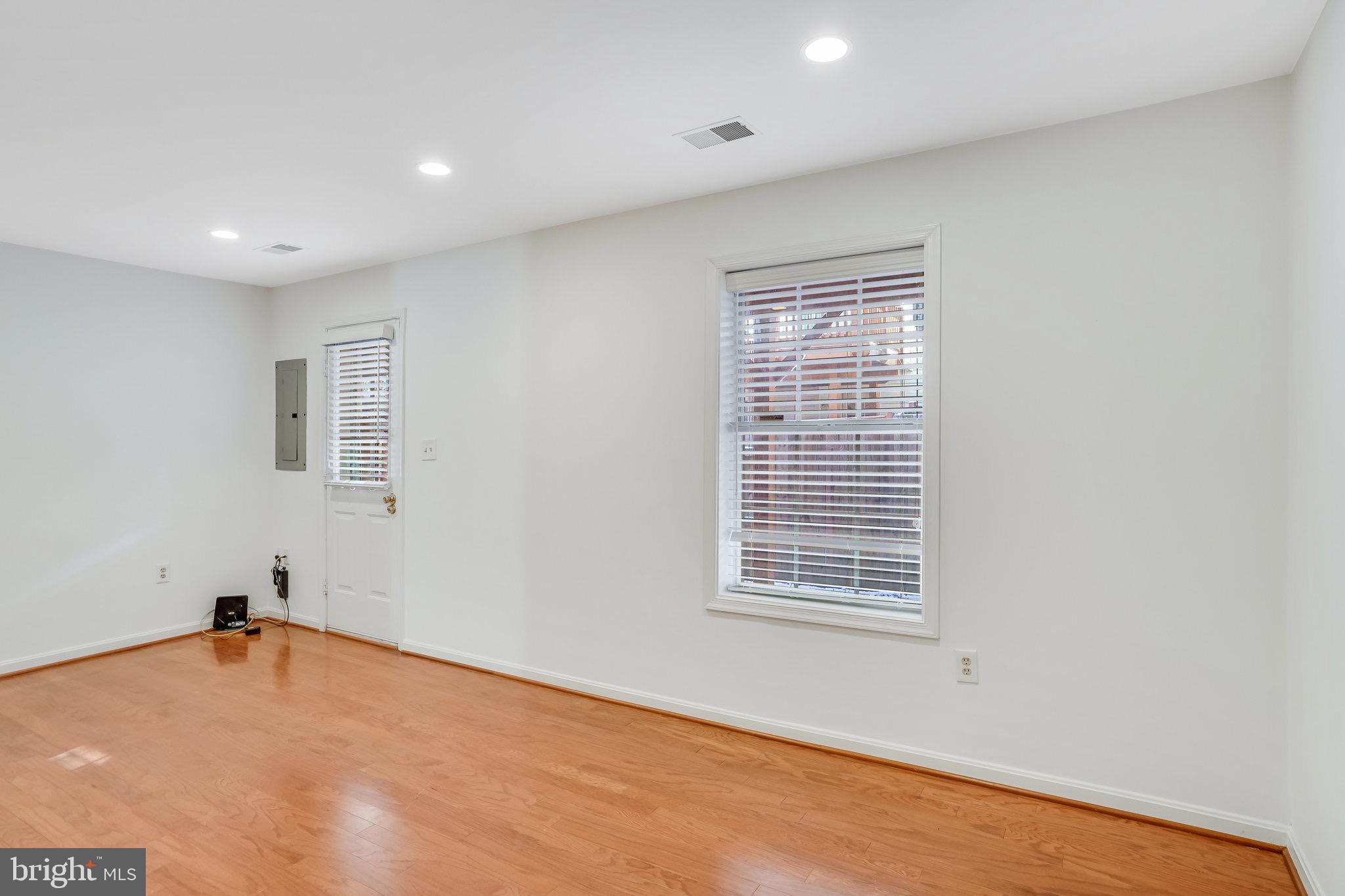 6324 Dakine Circle Springfield, VA 22150 - Photo 6 of 25 a view of empty room with windows