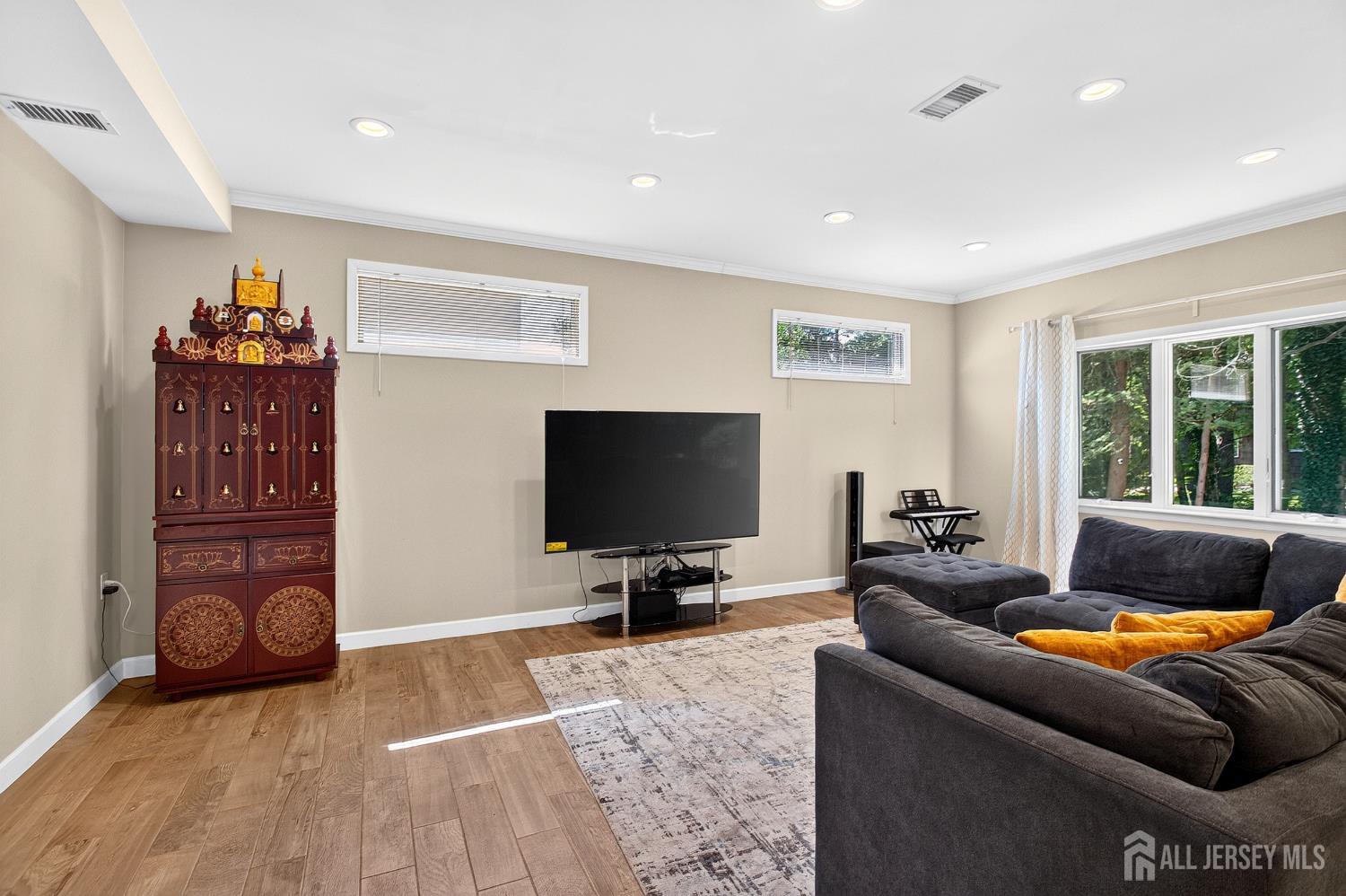 16 Brookdale Road East Brunswick, NJ 08816 - Photo 14 of 31