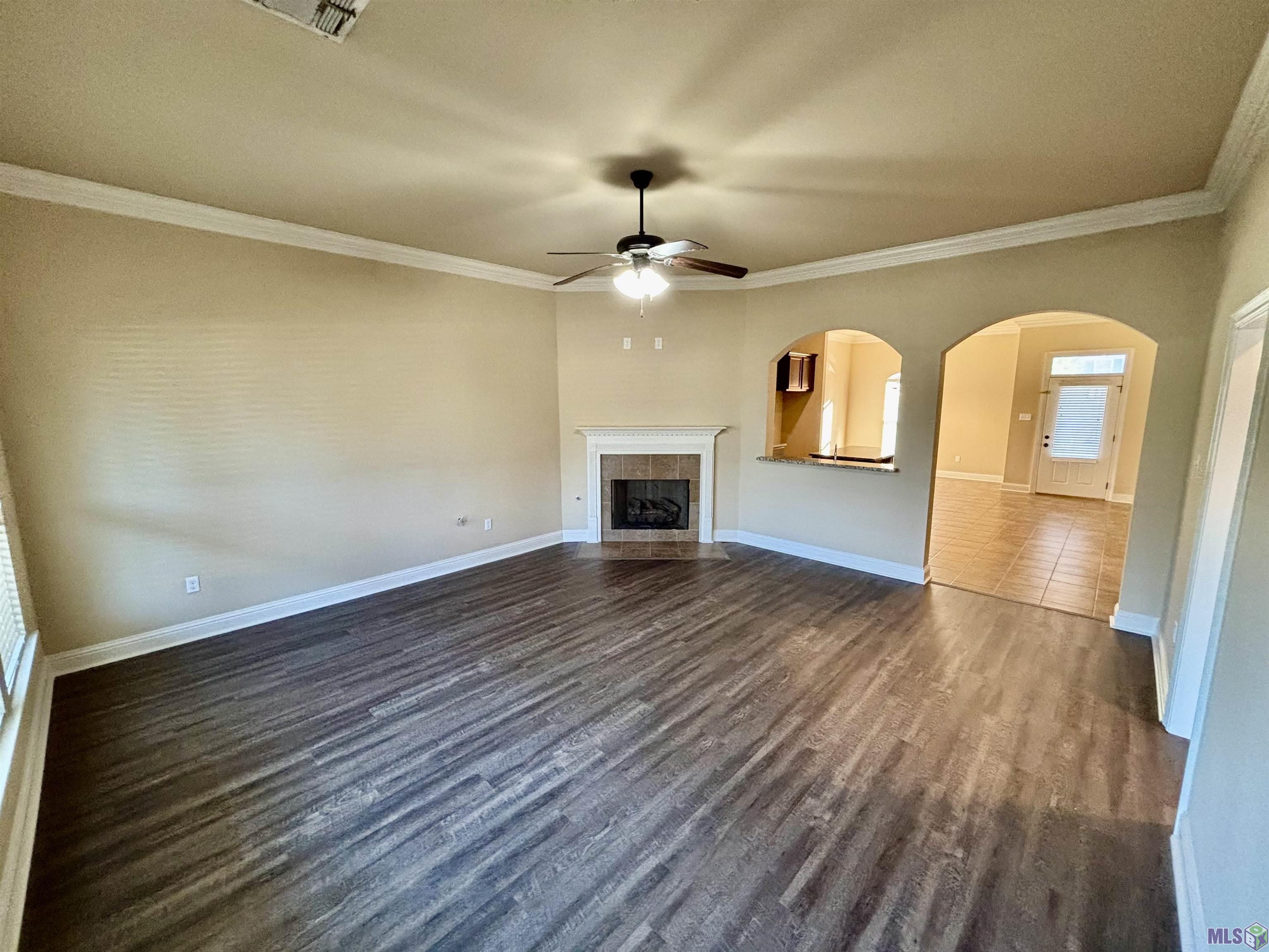 25397 Lake Providence Drive Denham Springs, LA 70726 - Photo 4 of 11