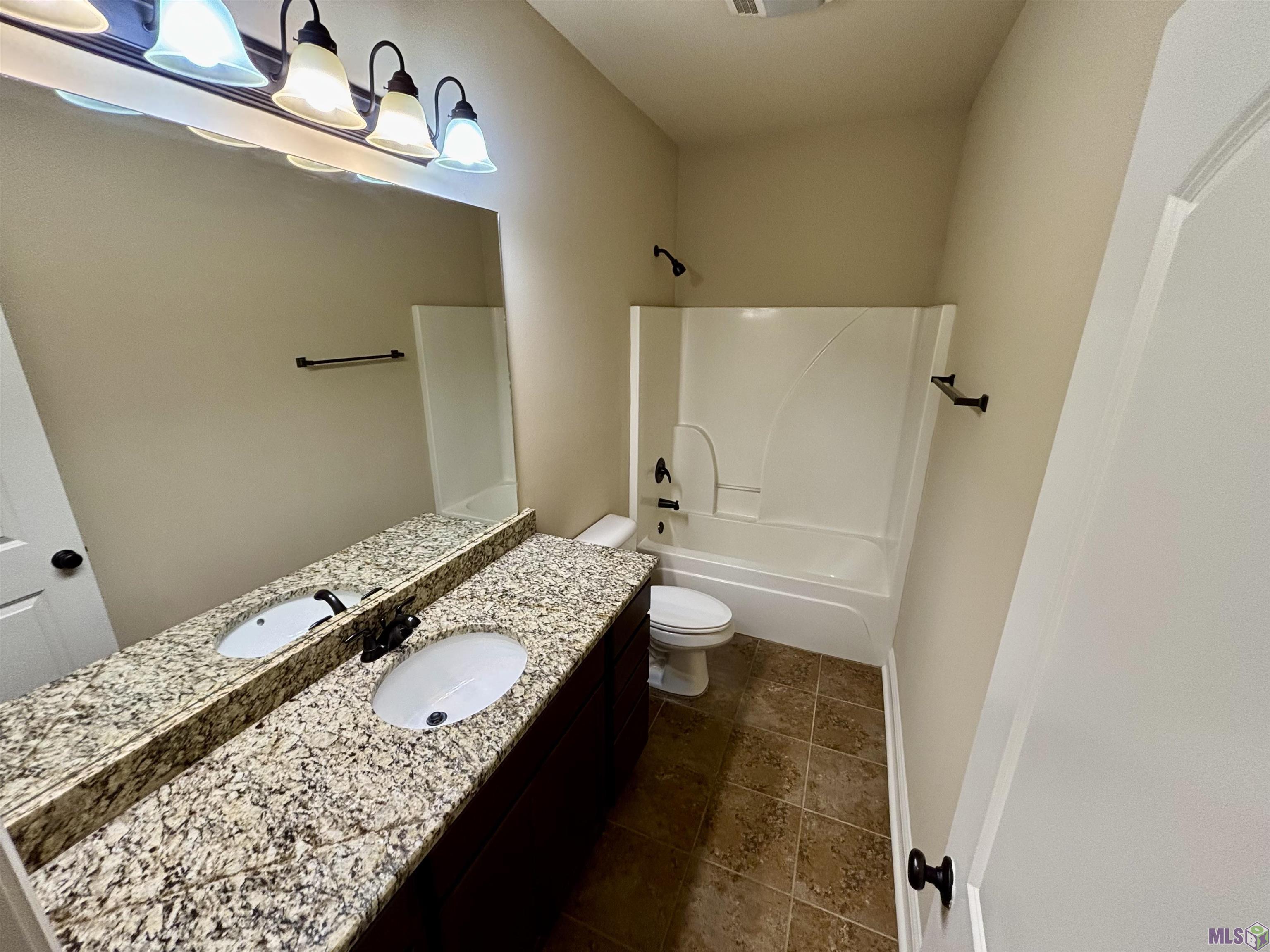 25397 Lake Providence Drive Denham Springs, LA 70726 - Photo 6 of 11