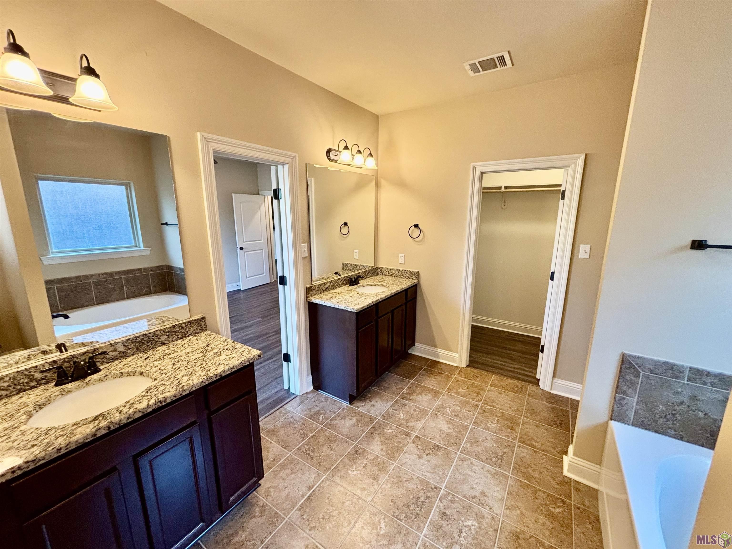 25397 Lake Providence Drive Denham Springs, LA 70726 - Photo 10 of 11