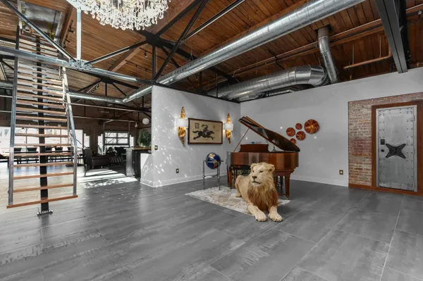 $2,680,000 | 211 West College Avenue, Appleton, WI 54911