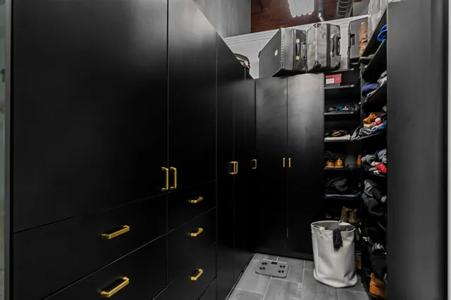 $2,680,000 | 211 West College Avenue, Appleton, WI 54911