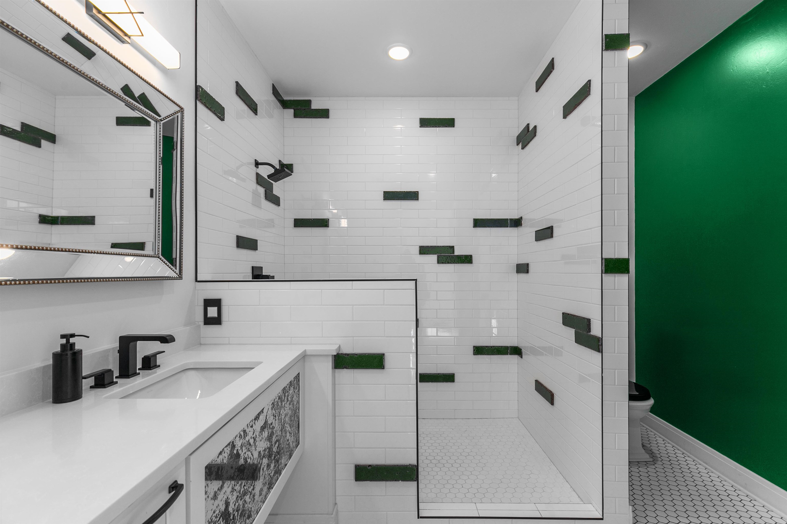 211 West College Avenue Appleton, WI 54911 - Photo 29 of 49