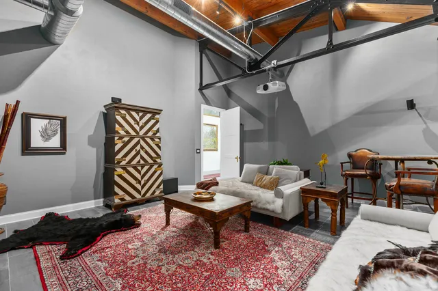 $2,680,000 | 211 West College Avenue, Appleton, WI 54911