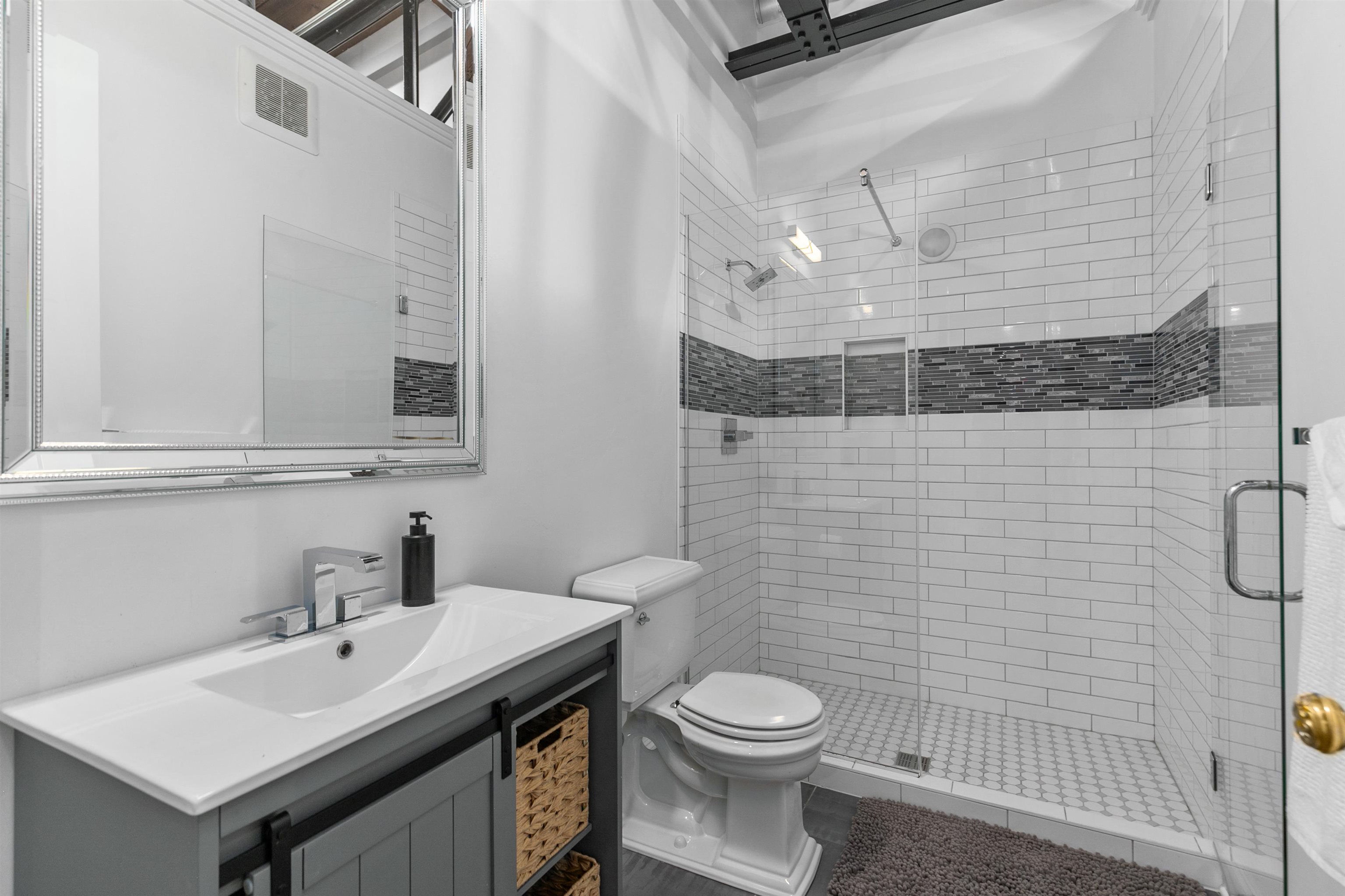 211 West College Avenue Appleton, WI 54911 - Photo 39 of 49