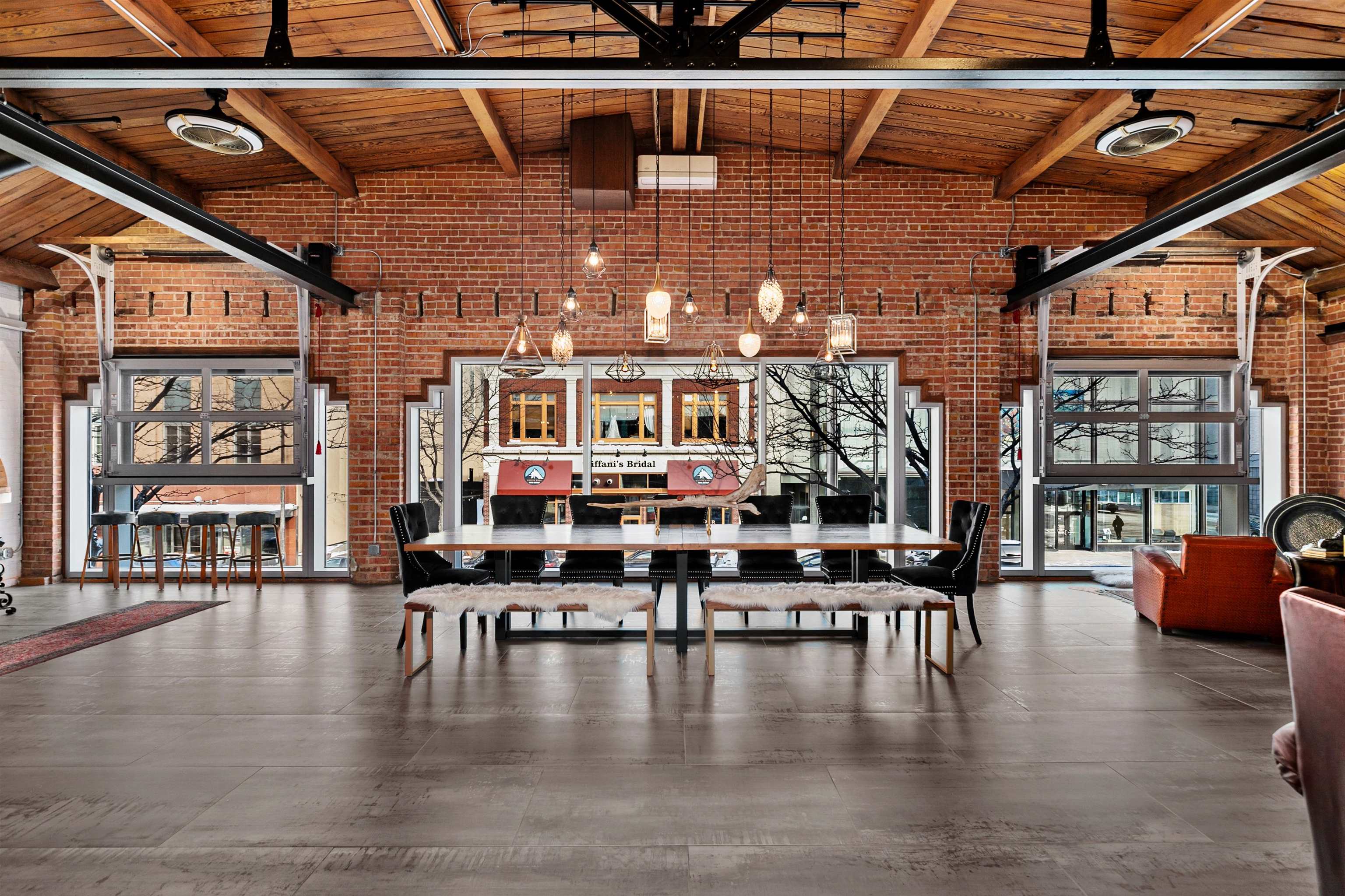 211 West College Avenue Appleton, WI 54911 - Photo 5 of 49