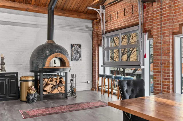 $2,680,000 | 211 West College Avenue, Appleton, WI 54911