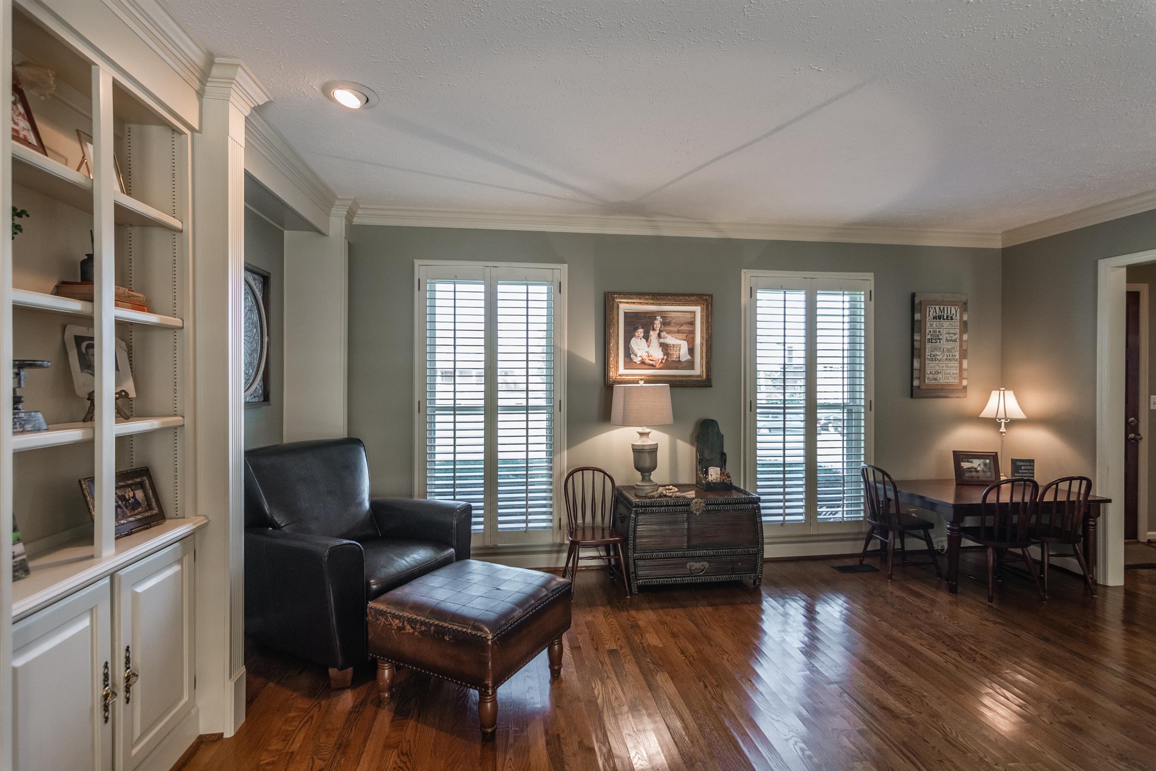 103 Crosspointe Hendersonville, TN 37075 - Photo 6 of 30 a living room with furniture and a wooden floor