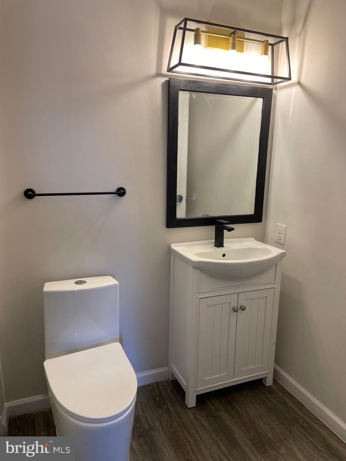 6 Springhouse Court Rising Sun, MD 21911 - Photo 14 of 19 Full Hall bathroom