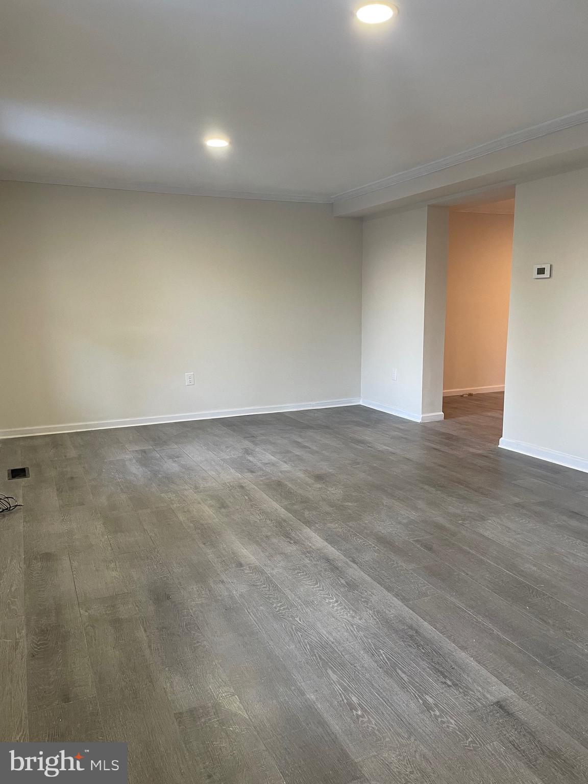 6 Springhouse Court Rising Sun, MD 21911 - Photo 2 of 19 Living room