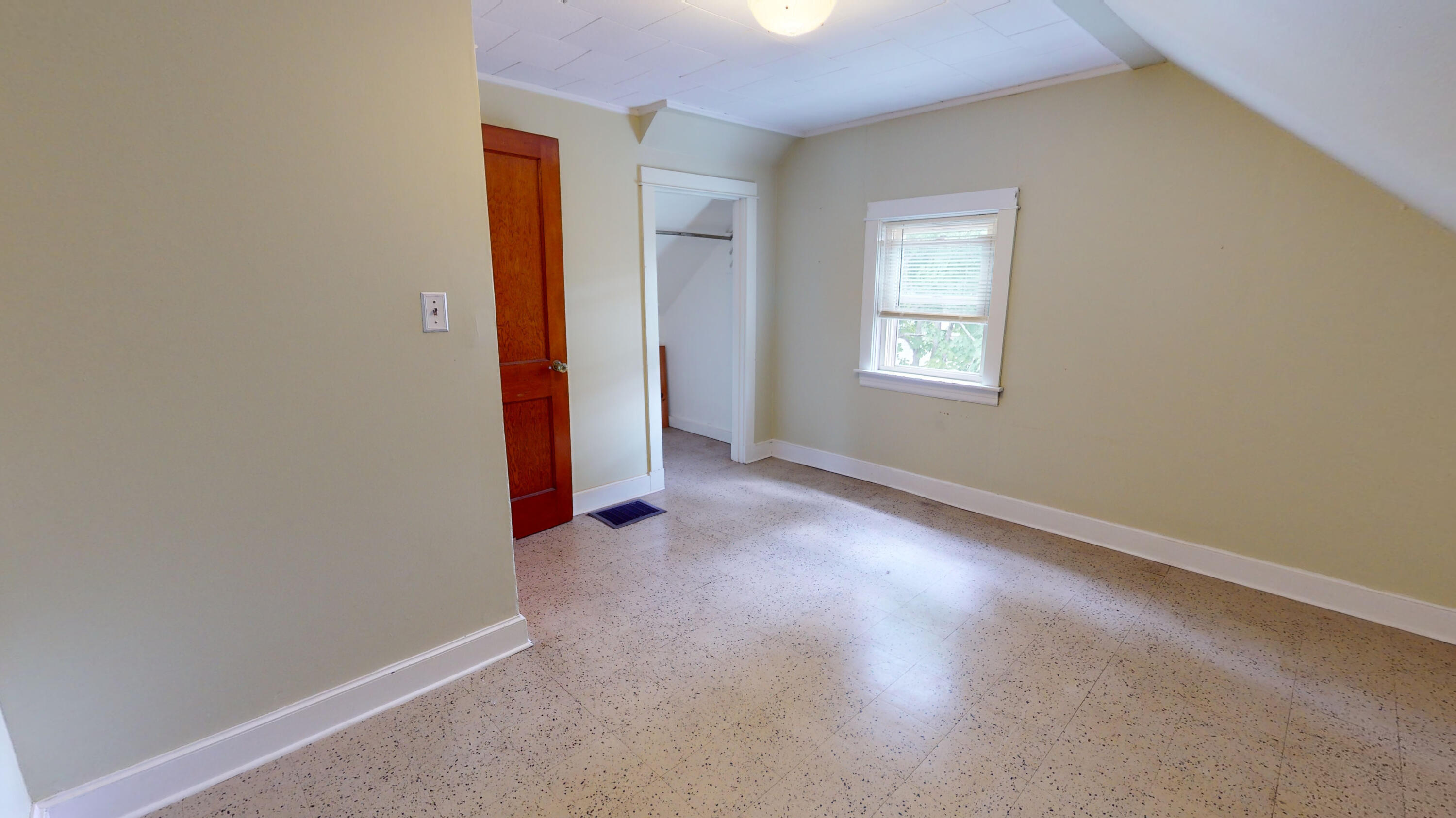 26 Madison Avenue Brewer, ME 04412 - Photo 23 of 32 17