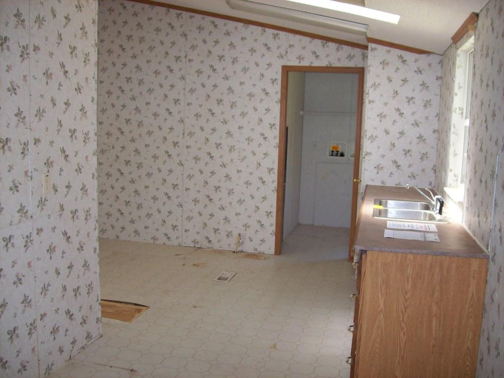 7403 Moses Road Hixson, TN 37343 - Photo 4 of 9 100_6805