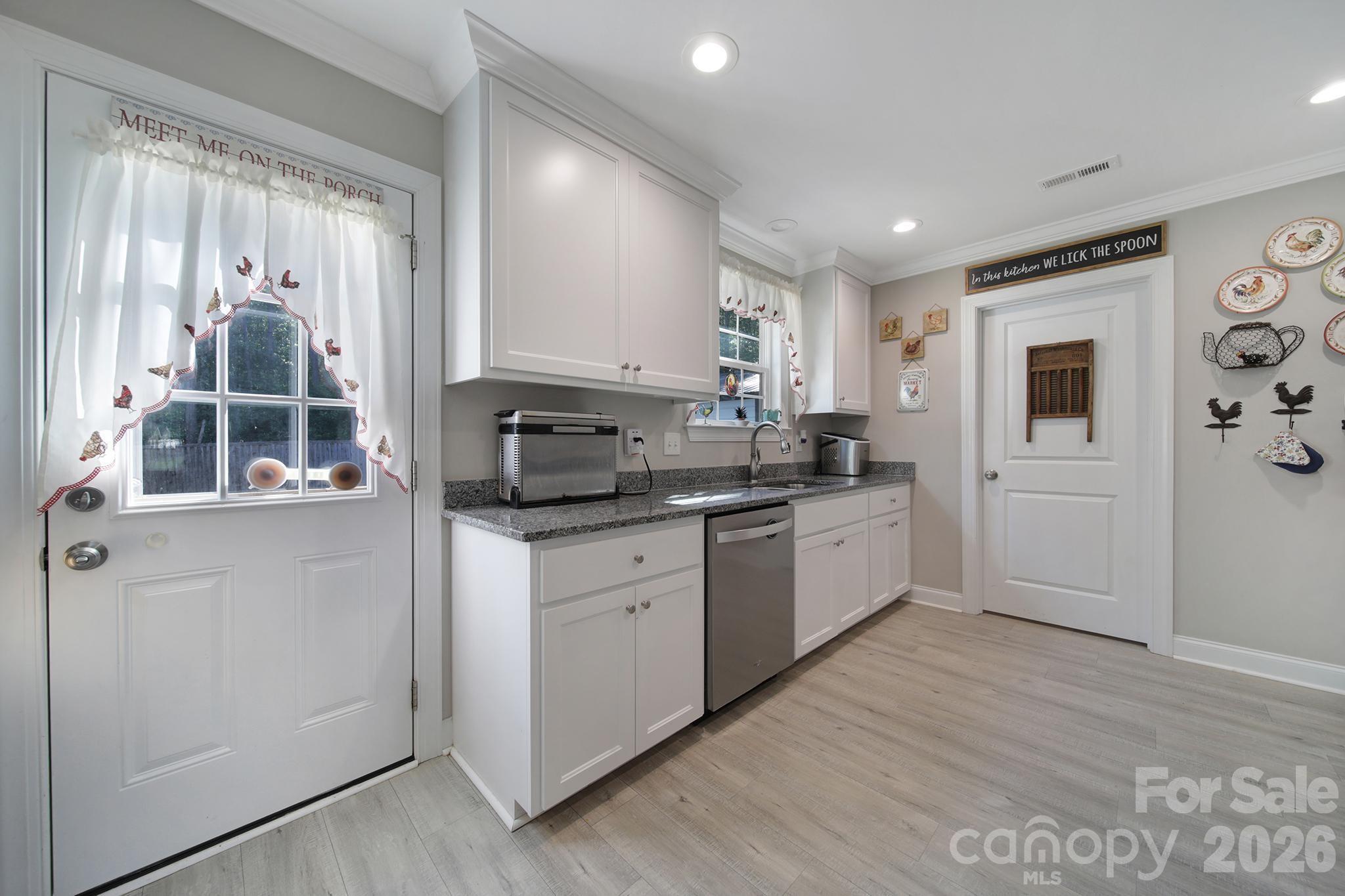 6724 State Rd S-29-555 Kershaw, SC 29067 - Photo 11 of 28