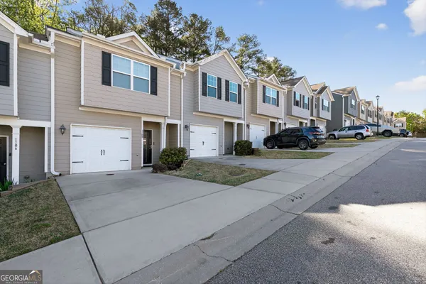 $2,040 | 1110 Highwood Lane, Atlanta, GA 30344