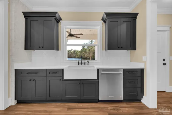 $974,899 | 3204 Edinburg Castle Drive, Milton, FL 32583