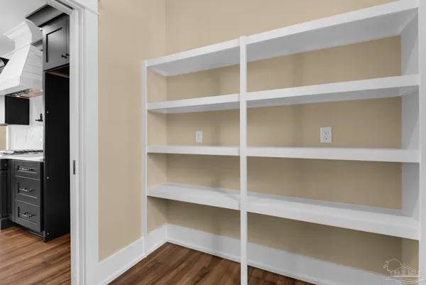 $974,899 | 3204 Edinburg Castle Drive, Milton, FL 32583