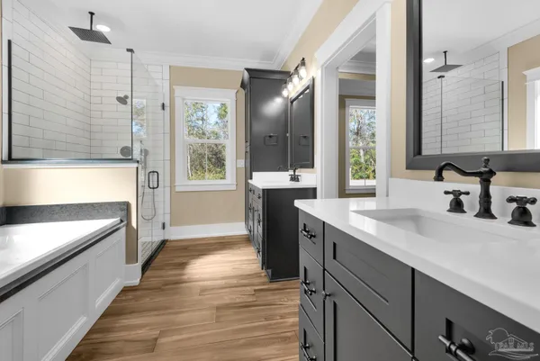 $974,899 | 3204 Edinburg Castle Drive, Milton, FL 32583